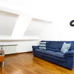 Airport & Sea, Large Music-Themed Apartment