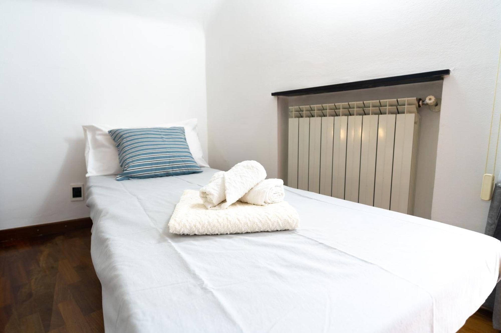 Airport & Sea, Large Music-themed Apartamento Génova